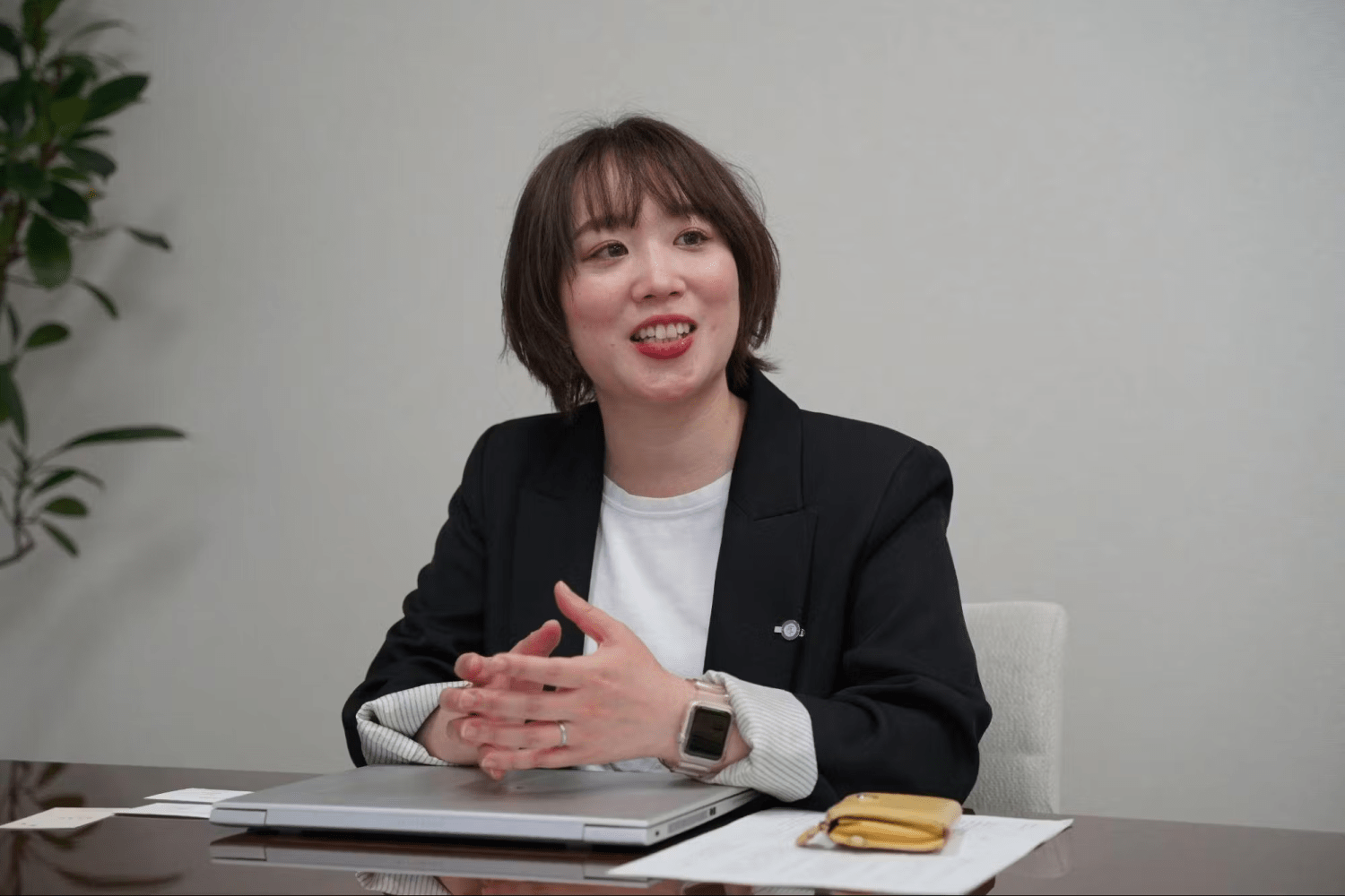 アテニア 渡辺藍氏インタビューカット