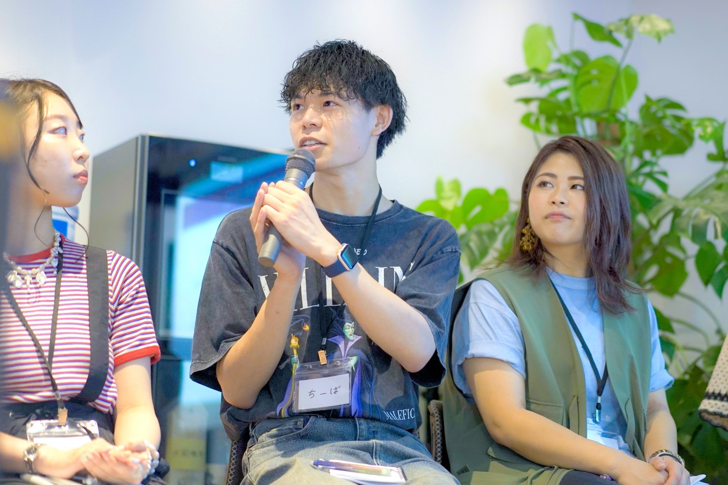 オンライン接客で売上を伸ばす工夫を紹介するライトオンスタッフ